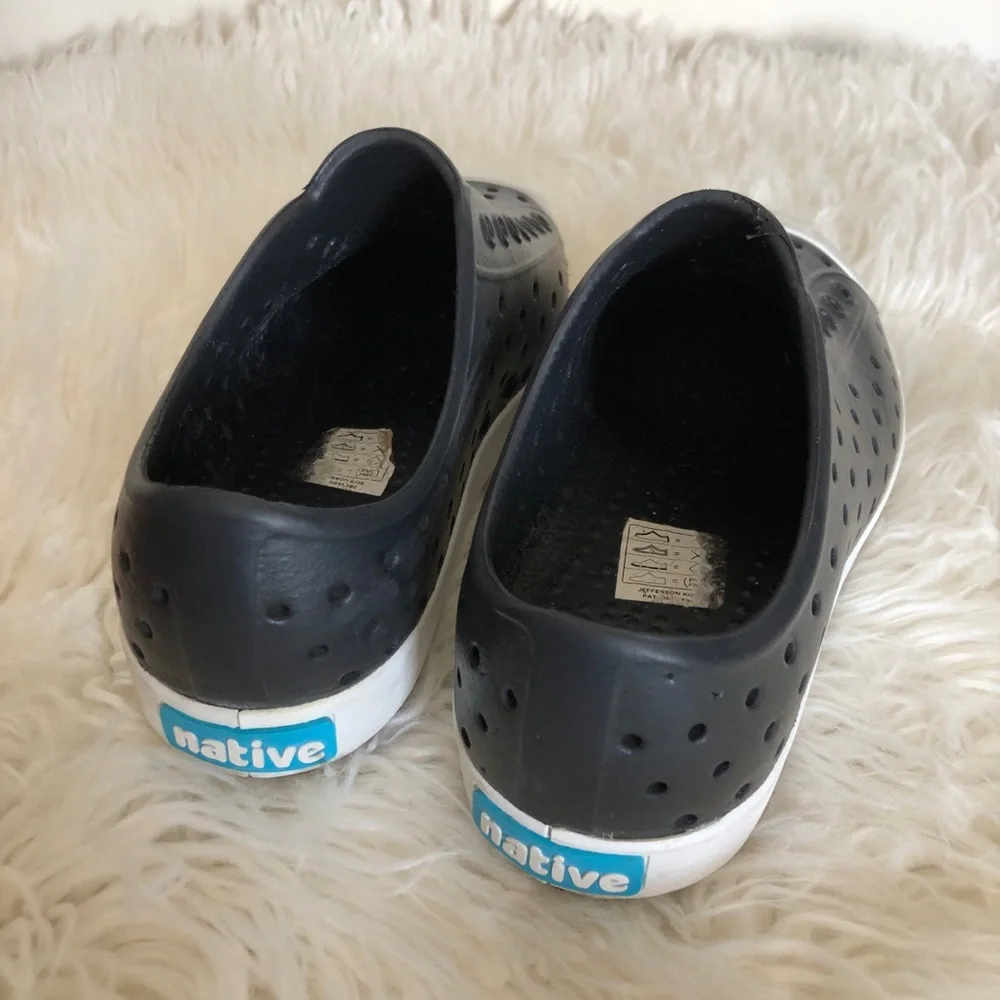 Native Jefferson Slip-On Sneakers in Black for Kids